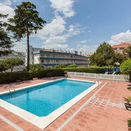 Fada Lloret Apartman